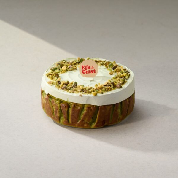 Pistachio Burnt Cheesecake