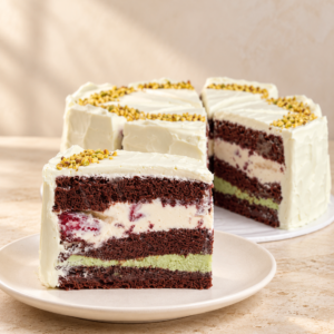 Pistachio Strawberry Cake